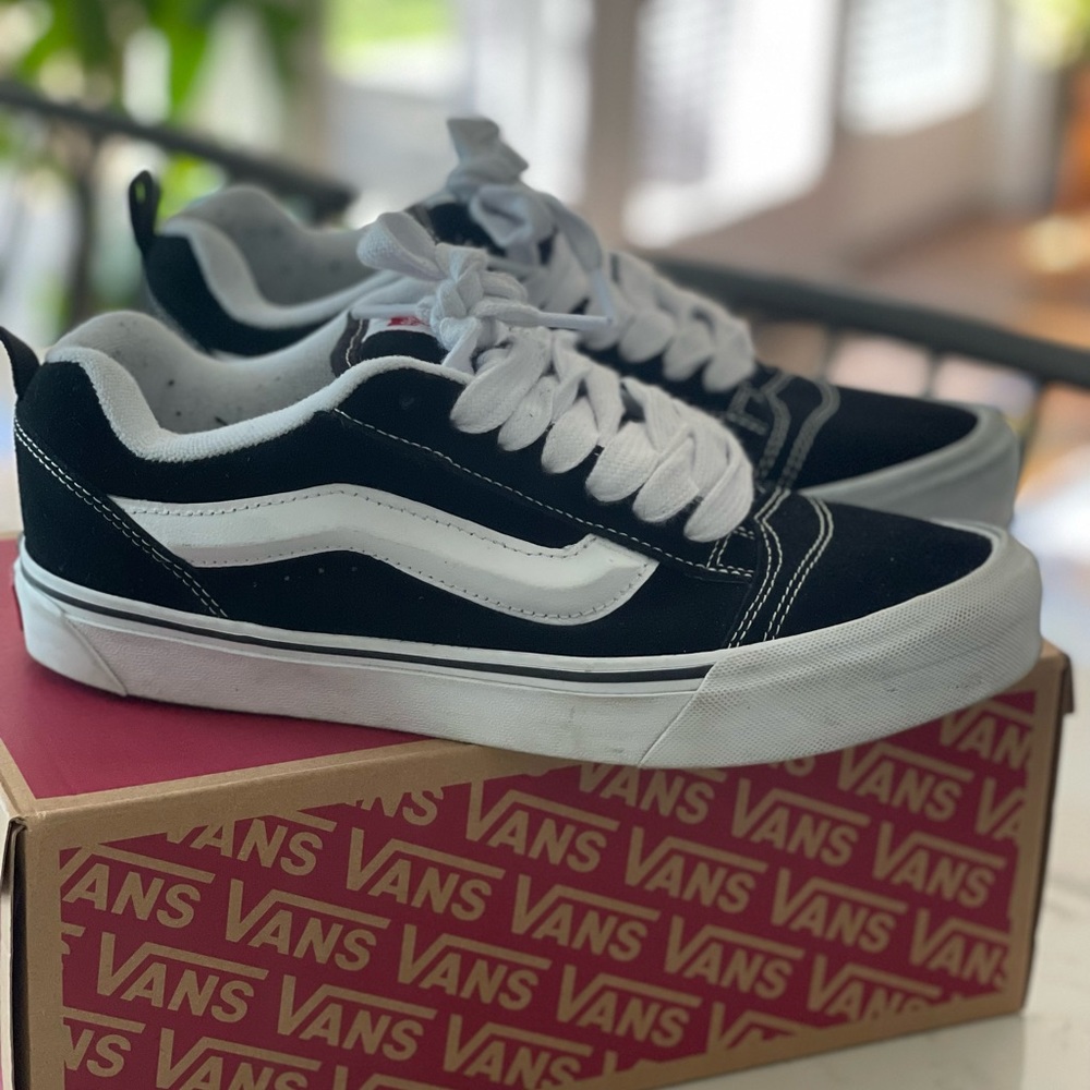 Vans Knu Skool - barely worn - son outgrew too quickly